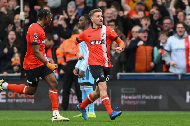 比赛不仅靠 比赛不仅靠