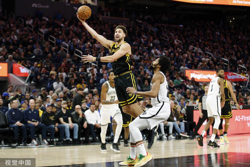 的舞台上绽 的舞台上绽