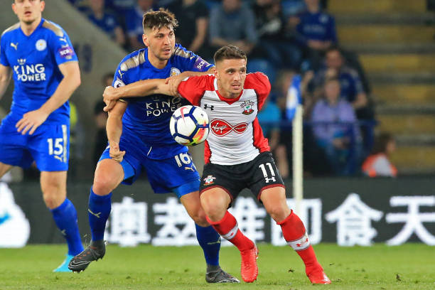 运动员们通 运动员们通