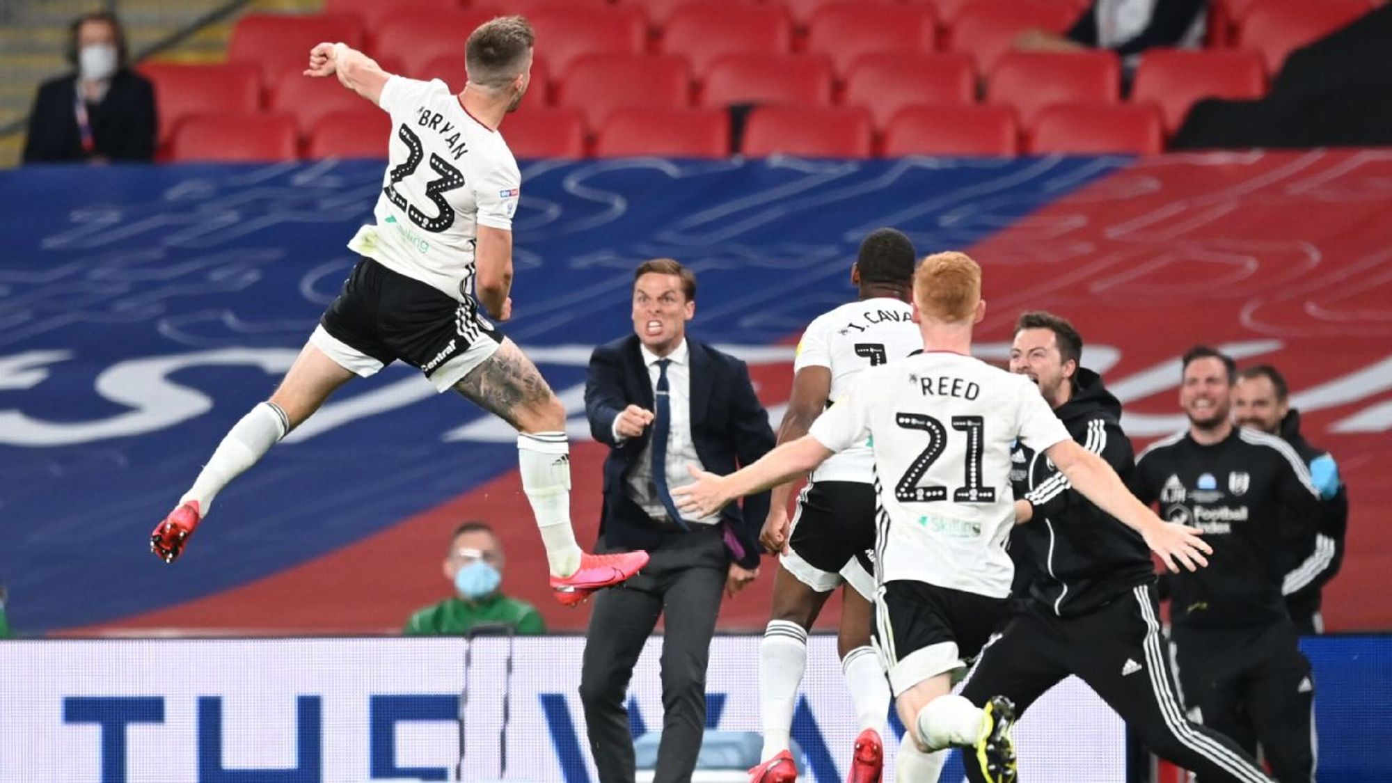 让我们更加 让我们更加